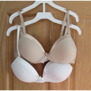 Warners Bras (Set Of 2) Beige White 36A Satin Tuxedo Wire Free Contour 02023